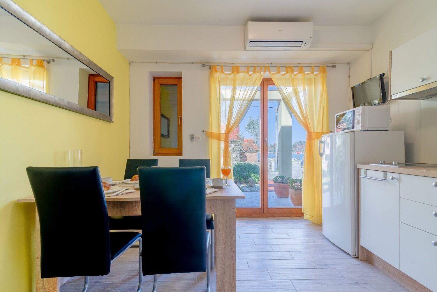 Apartments Bosko Nin Exterior photo